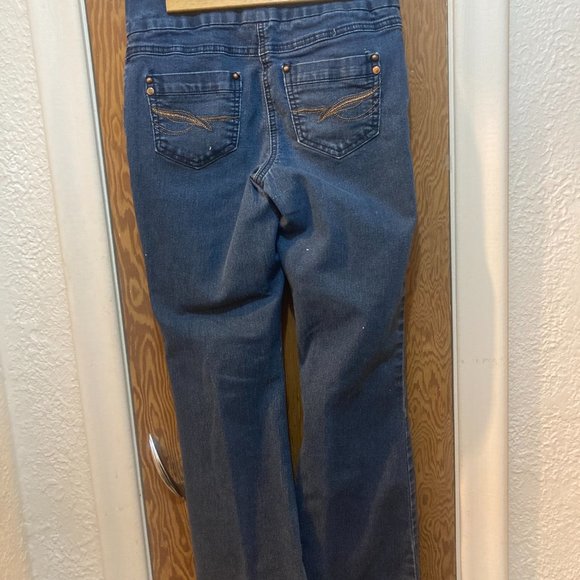 Contrast | PETITE Jeans Comfort Fit with Pocket Designs size 2P - Picture 7 of 9